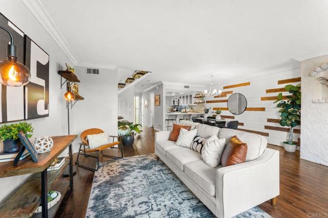 Detail Gallery Image 3 of 26 For 1915 Estrella De Mar Ct a,  Carlsbad,  CA 92009 - 2 Beds | 2/1 Baths