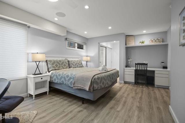 2924 Lakeshore Court, Oxnard CA: https://media.crmls.org/mediaz/640ddda2-ef85-47e9-9060-a75147ecb39d.jpg