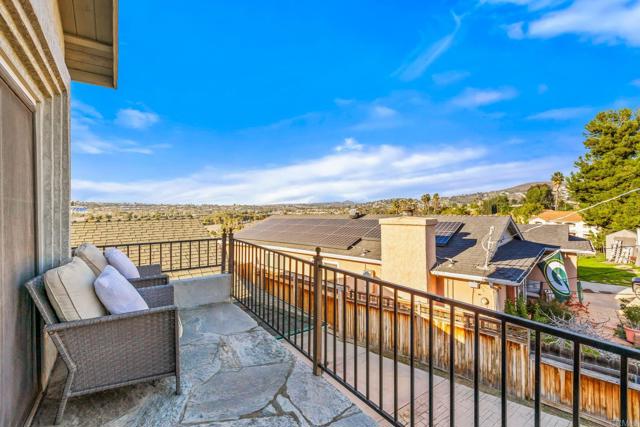 Detail Gallery Image 20 of 28 For 166 Lakeview Ave, Spring Valley,  CA 91977 - 4 Beds | 3 Baths