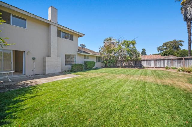 22709 Picador Drive, Salinas CA: https://media.crmls.org/mediaz/640e9c98-759c-45ba-a96b-3effe9d10711.jpg