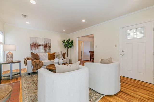 86 S Cragmont Avenue, San Jose CA: https://media.crmls.org/mediaz/640ed378-92a5-4b9b-80a1-c6fcc7df093c.jpg