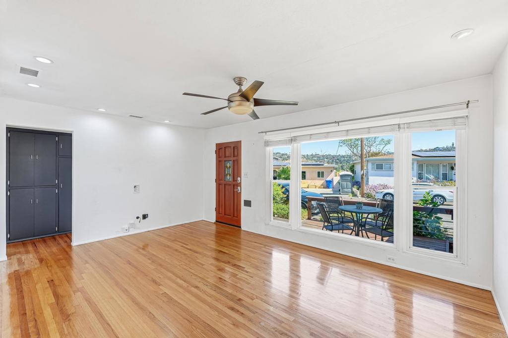 6335 Cleo Street - photo 7