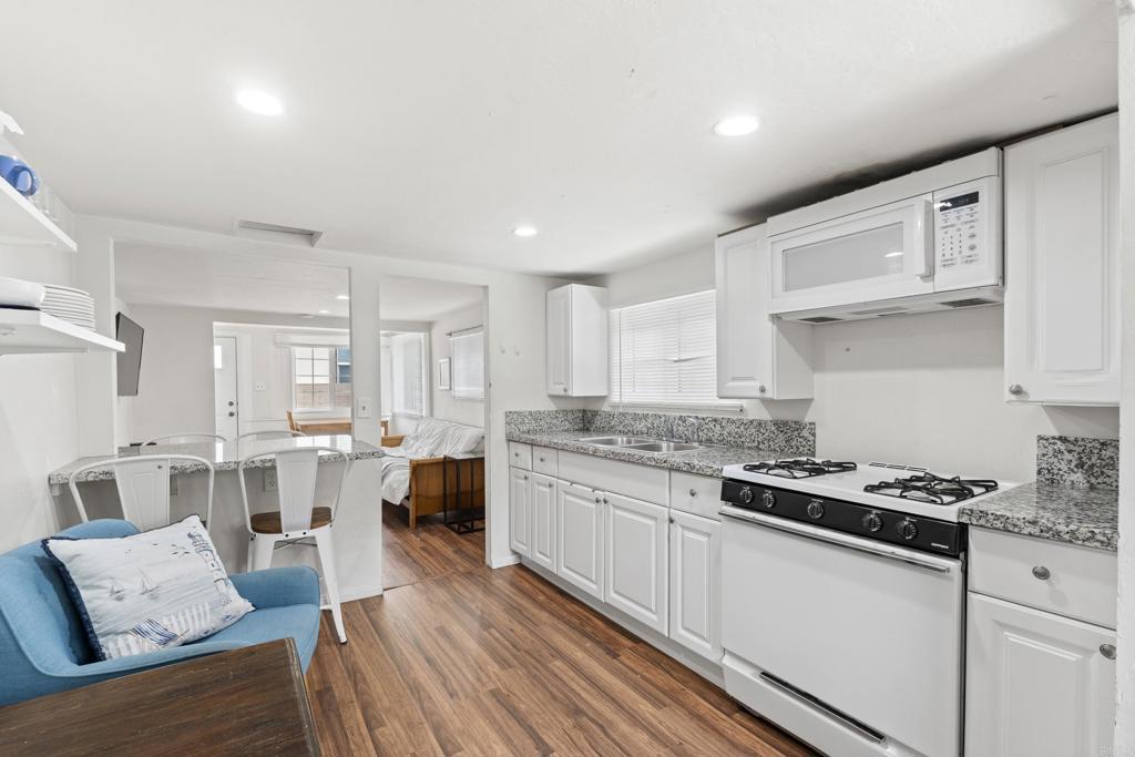 815 Pismo Court - photo 11
