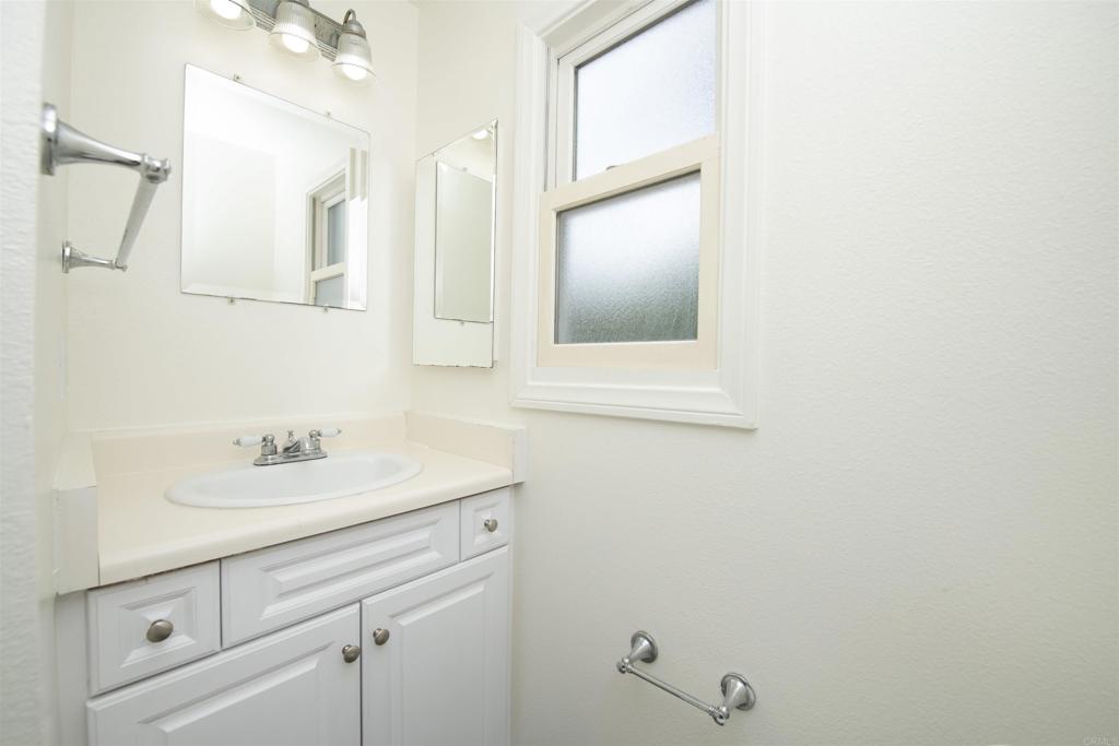 405 Juniper Street - photo 13