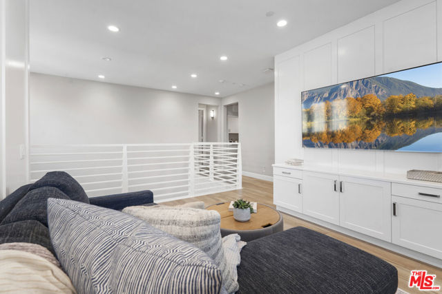 6 Alimon Street, Rancho Mission Viejo CA: https://media.crmls.org/mediaz/64138b53-4240-4142-a065-ccab3bbdf1bd.jpg