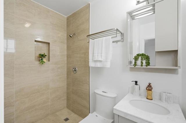 152 W Moltke Street, Daly City CA: https://media.crmls.org/mediaz/6413b9f2-846f-4f61-892e-06ec98aff3d6.jpg