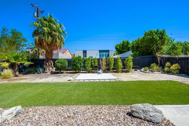 66424 San Juan Road, Desert Hot Springs CA: https://media.crmls.org/mediaz/6413cf6e-ed04-4cd1-8d54-ce39e66cc977.jpg
