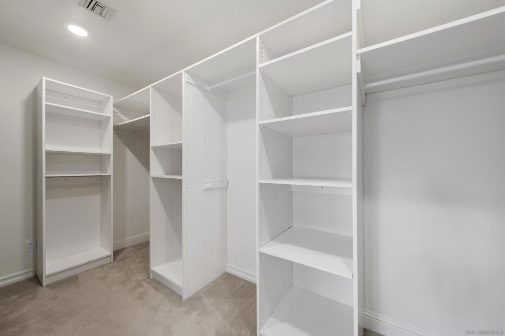 MLS #250028767SD img 48