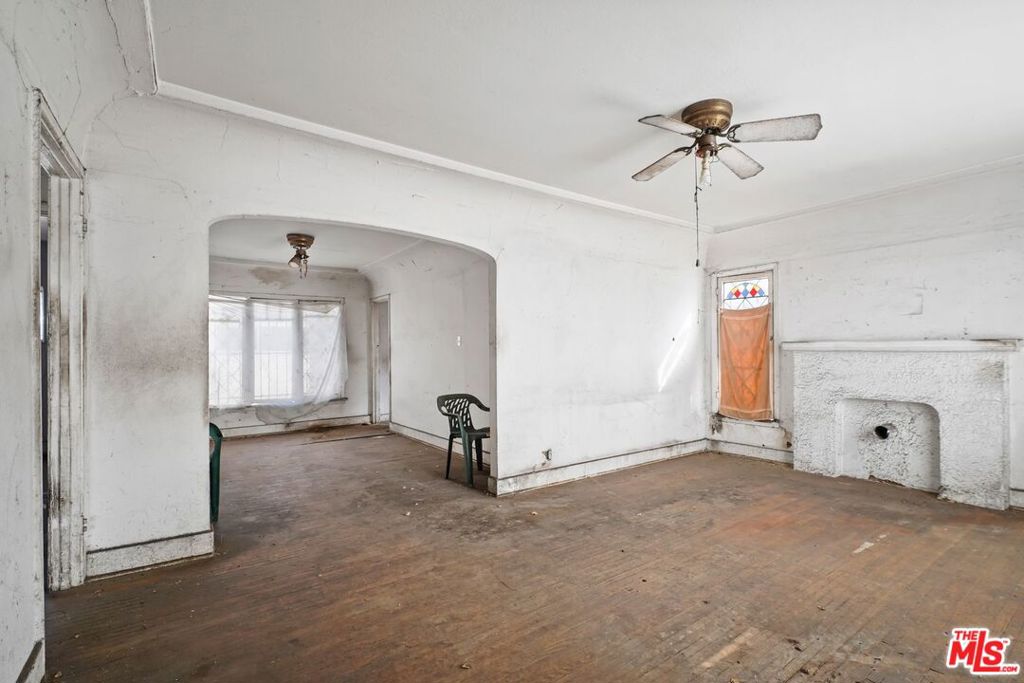 MLS #25600123 image #11