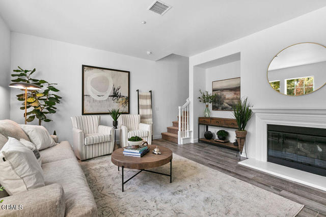 Detail Gallery Image 12 of 52 For 3412 Rockhampton Dr, Camarillo,  CA 93012 - 3 Beds | 3/1 Baths