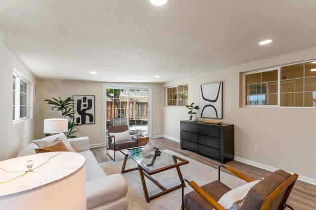 3535 Pitcairn Way, San Jose CA: https://media.crmls.org/mediaz/6416d2a0-1df1-46ef-93af-9b65e4ed15b9.jpg