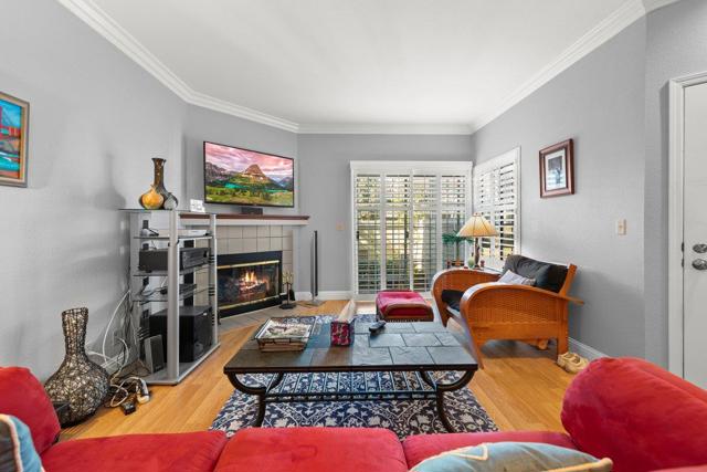 160 Troon Way, Half Moon Bay CA: https://media.crmls.org/mediaz/6417e955-36ba-46bf-a91c-b547c16216ea.jpg