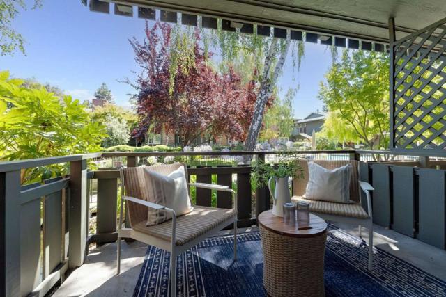 99 E Middlefield Road, Mountain View CA: https://media.crmls.org/mediaz/6417fc45-4547-4de7-b2c8-648af09e767e.jpg