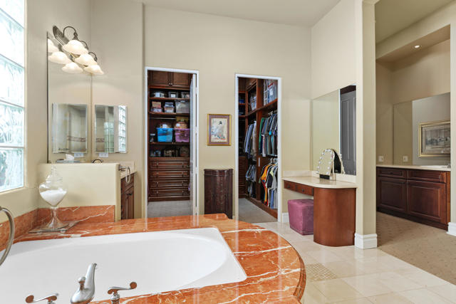 81655 Brown Deer, La Quinta CA: https://media.crmls.org/mediaz/6418d10b-146e-4718-88bf-c9ce82409c75.jpg