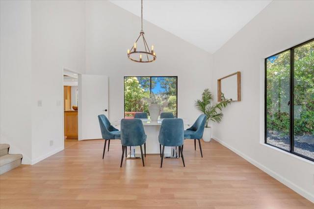 765 Finchwood Way, San Jose CA: https://media.crmls.org/mediaz/64190203-687b-487a-8cd4-181e0d3eaca9.jpg