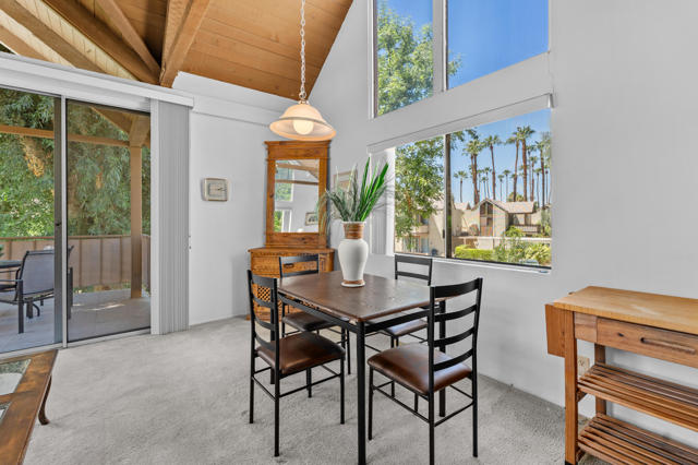78225 Cortez Lane, Indian Wells CA: https://media.crmls.org/mediaz/64190a4b-331b-4f94-919a-068735f3039c.jpg
