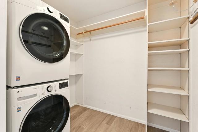 435 Edgewood Road, Redwood City CA: https://media.crmls.org/mediaz/64196bcf-16e0-4008-8b9f-5424aad9e9ab.jpg