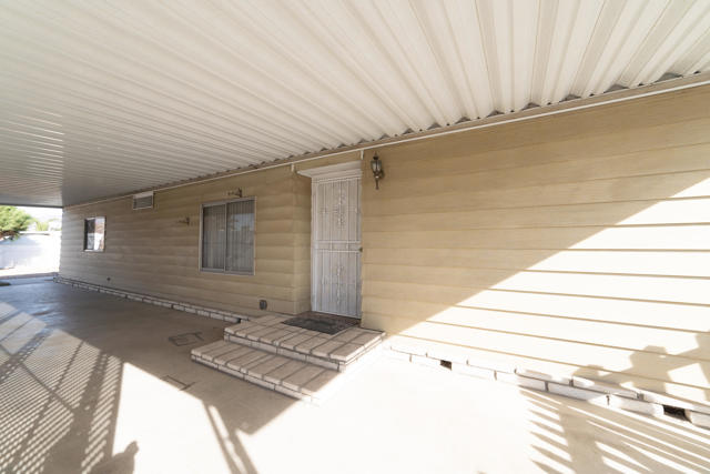 43378 Nola Street, Hemet CA: https://media.crmls.org/mediaz/641ab8bd-9922-45e8-a898-3077c46bc2c2.jpg