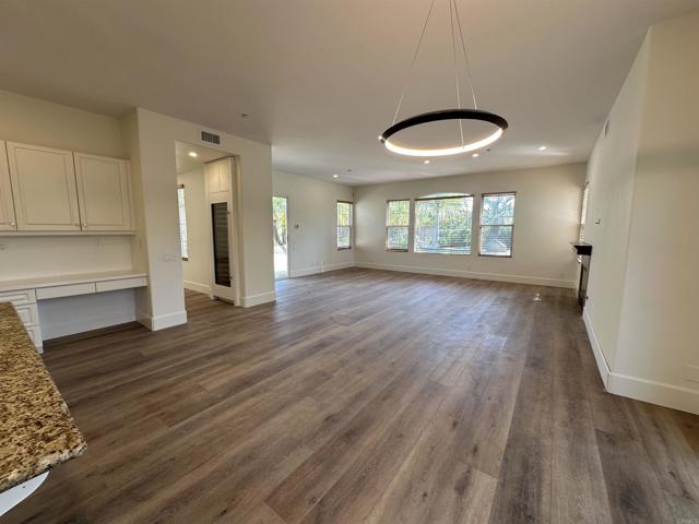 Detail Gallery Image 9 of 53 For 845 Stratford, Encinitas,  CA 92024 - 6 Beds | 4/1 Baths