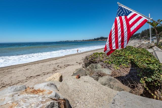 745 Las Olas Drive, Aptos CA: https://media.crmls.org/mediaz/641bae39-5b2f-4a7e-9457-4a3c6dae4829.jpg