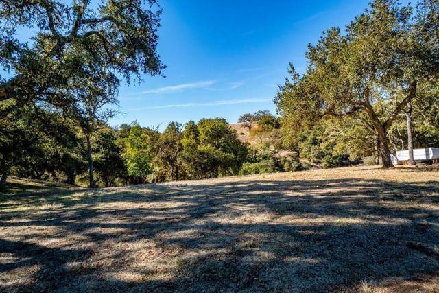 17114 Cachagua Road, Carmel Valley CA: https://media.crmls.org/mediaz/641bb621-7756-4f63-8065-1ec61c734b67.jpg