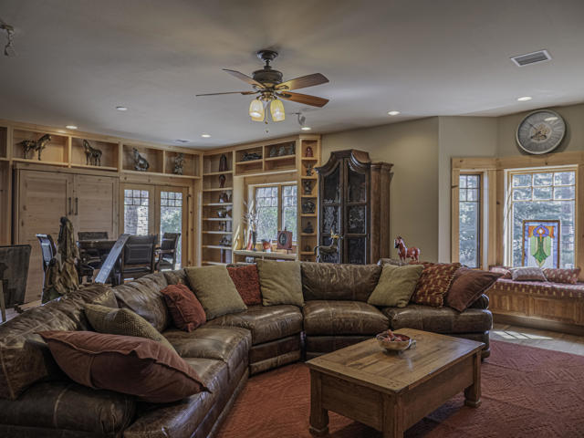 61072 Devils Ladder Road, Mountain Center CA: https://media.crmls.org/mediaz/641c44a2-4be9-49f6-997d-c7f795cc3ed2.jpg