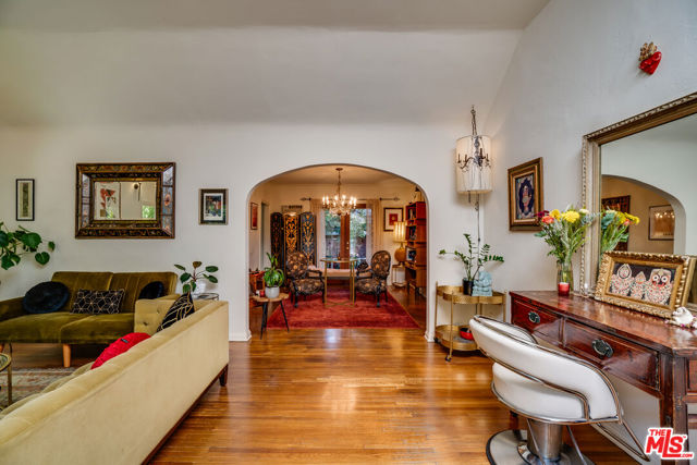 523 S Coronado Street, Los Angeles CA: https://media.crmls.org/mediaz/641ddcdc-049a-425b-a277-da49d206bc84.jpg