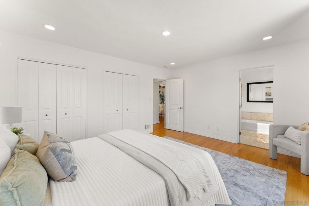 4391 Middlesex Drive - photo 16