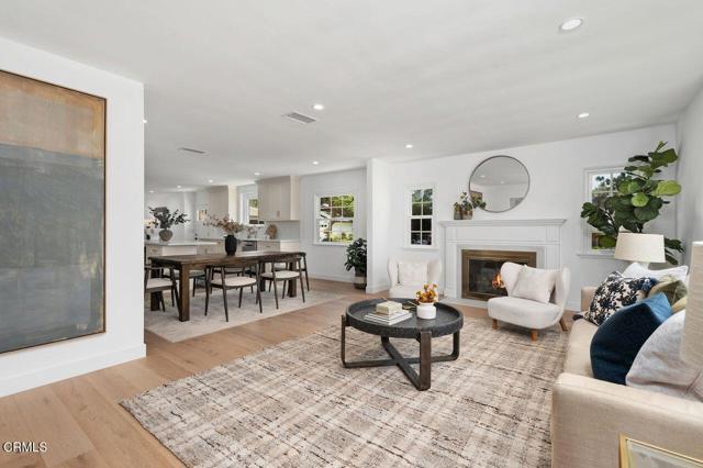 1105 Fairview Drive, La Canada Flintridge CA: https://media.crmls.org/mediaz/641e766c-4d16-4733-9daa-8b71489b73a7.jpg