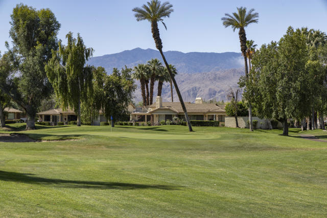 111 Juan Circle, Palm Desert CA: https://media.crmls.org/mediaz/641eca44-14c5-4db9-900f-eee3b8613708.jpg