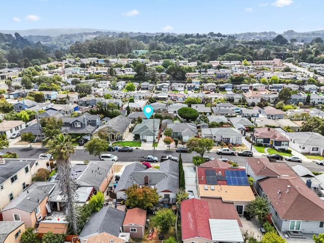 455 Cherry Avenue, San Bruno CA: https://media.crmls.org/mediaz/641ed8e4-a79f-4ed6-8eba-2d28f8e4188f.jpg