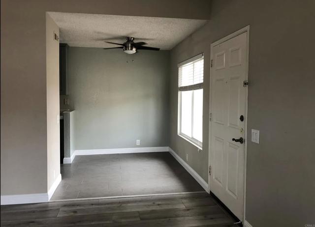 Detail Gallery Image 5 of 14 For 4055 Porte La Paz #141,  San Diego,  CA 92122 - 2 Beds | 1 Baths