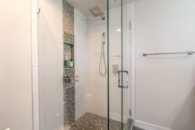 Image 32 of 48 For 2145 Southridge Drive