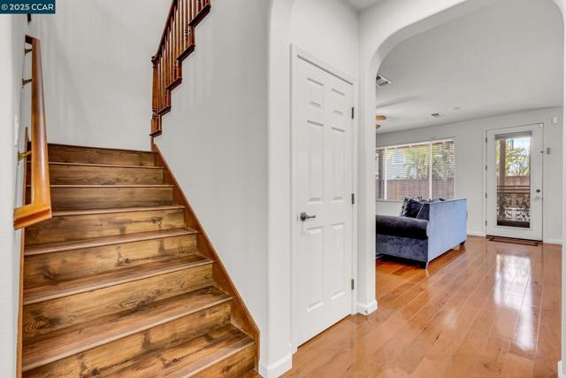 3627 Otter Brook Loop, Discovery Bay CA: https://media.crmls.org/mediaz/642091b4-6c30-450e-ba37-aa0274729aac.jpg
