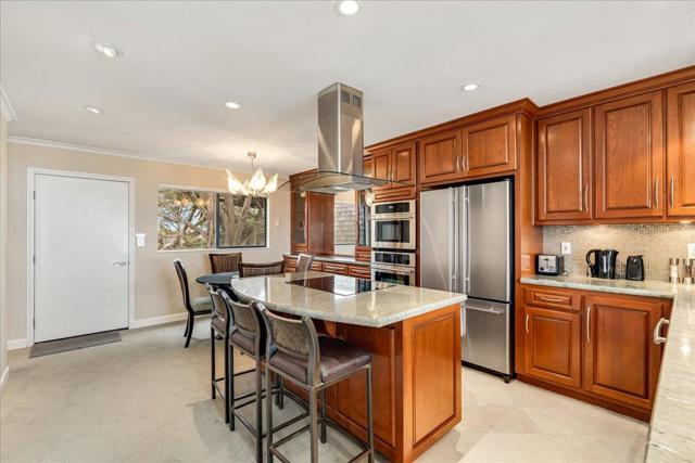 101 Shell Drive, Watsonville CA: https://media.crmls.org/mediaz/6420e865-be92-4da0-85aa-4783bda3f9b5.jpg