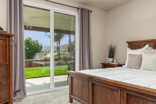 10252 Casa Ct, Santee CA: https://media.crmls.org/mediaz/6420eff0-1884-48b2-8e39-08b2ba78f714.jpg