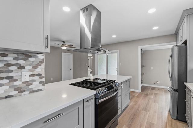 Detail Gallery Image 6 of 30 For 1387 Weers St., El Cajon,  CA 92020 - 3 Beds | 2 Baths