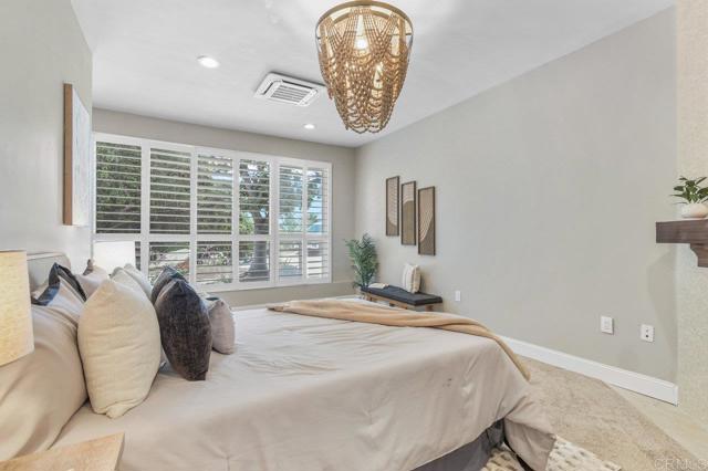 10549 Anaheim dr, La Mesa CA: https://media.crmls.org/mediaz/642253c6-a5a1-45a3-9357-213b350d87f3.jpg