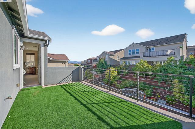 7058 Atlas Peak Dr, Dublin CA: https://media.crmls.org/mediaz/64236c8d-b6aa-4c14-94ed-f570cd3c32a4.jpg