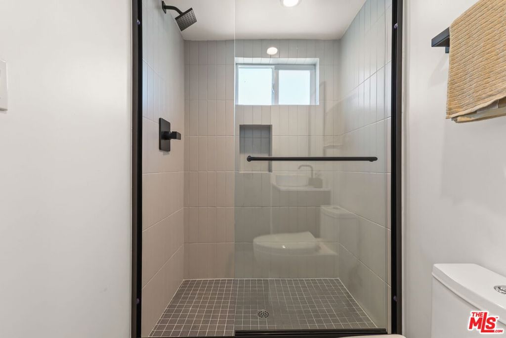 MLS #26869087 image #16
