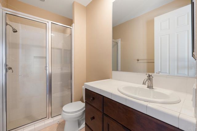 49595 Marne Court, La Quinta CA: https://media.crmls.org/mediaz/64247912-73bb-45e7-a385-2425f3108108.jpg