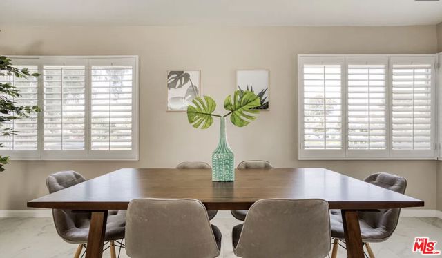 8100 W 83rd Street, Playa del Rey CA: https://media.crmls.org/mediaz/6424e651-9a02-49e0-8387-4801911b4119.jpg