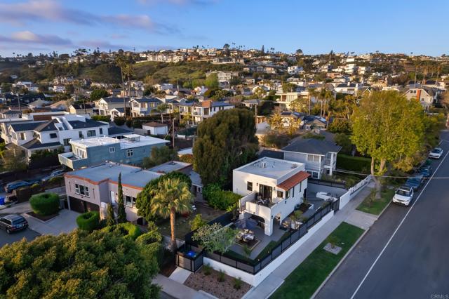 Detail Gallery Image 42 of 46 For 608 Forward St, La Jolla,  CA 92037 - 3 Beds | 2 Baths