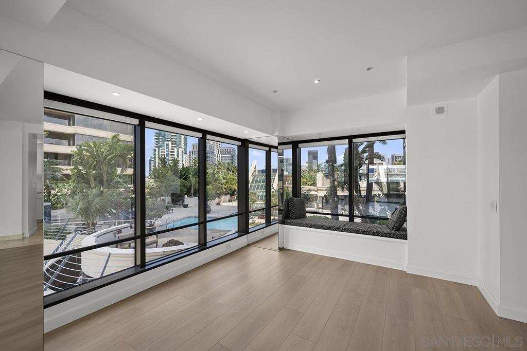 200 Harbor Drive - photo 9