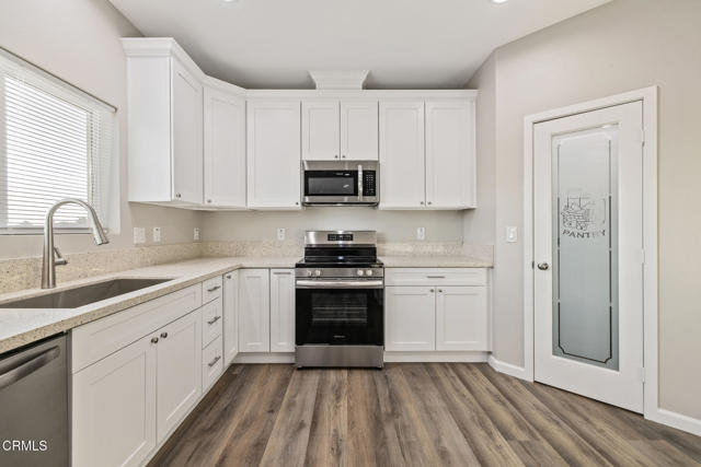 Detail Gallery Image 12 of 35 For 40719 E 171st Street St, Lake Los Angeles,  CA 93535 - 4 Beds | 2 Baths