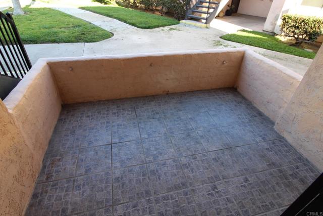 Detail Gallery Image 6 of 28 For 2045 Dairy Mart Rd #7,  San Diego,  CA 92173 - 1 Beds | 1 Baths