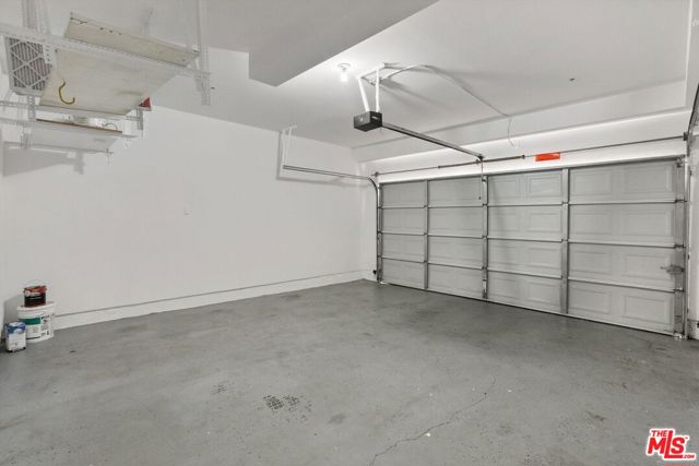 15804 Crest Lane, Gardena CA: https://media.crmls.org/mediaz/6426c5a1-3a0a-4a67-bc33-6fcf7a7d8266.jpg