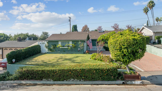 Detail Gallery Image 2 of 70 For 1275 Tropical Ave, Pasadena,  CA 91107 - 3 Beds | 2 Baths