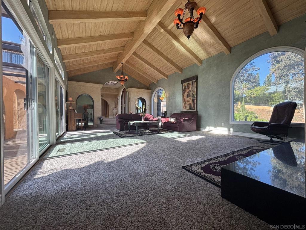 MLS #250017946SD img 33