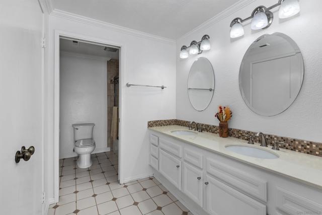 9530 Whellock Way, San Diego CA: https://media.crmls.org/mediaz/6428c4b4-d2b6-4cdd-ab1a-d850b0e4e523.jpg